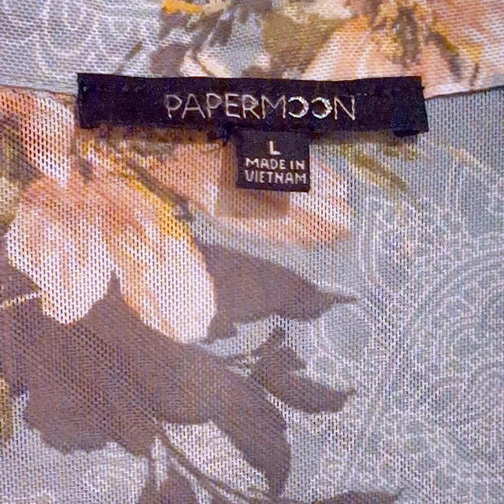Papermoon sheer button down top size large - Picture 4 of 5